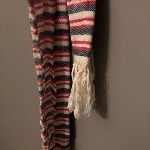 *3 for 10$* Stripe scarf!
